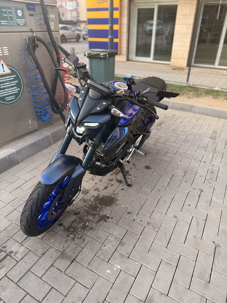Yamaha MT - 125