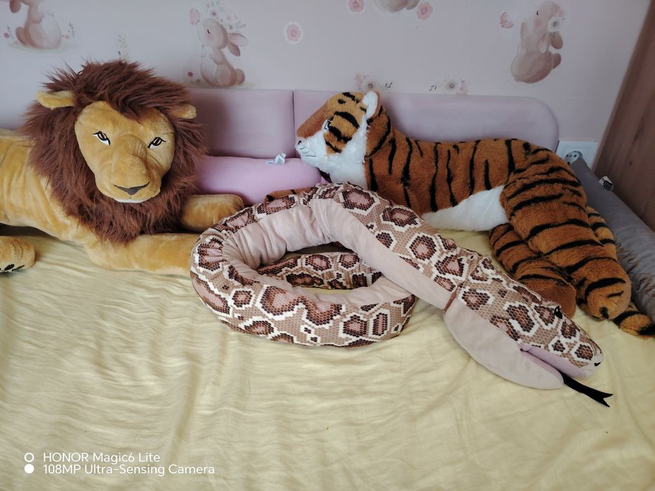 Ikea плюшени играчки