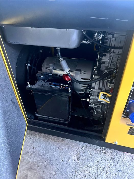 Dvijok sotiladi zaril genirator,продается срочно движок генераторы