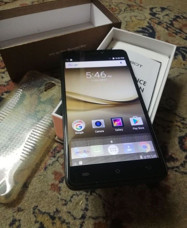 Telefon piese Cubot Max 32GB / 3GB RAM Fullbox ,Display defect , piese