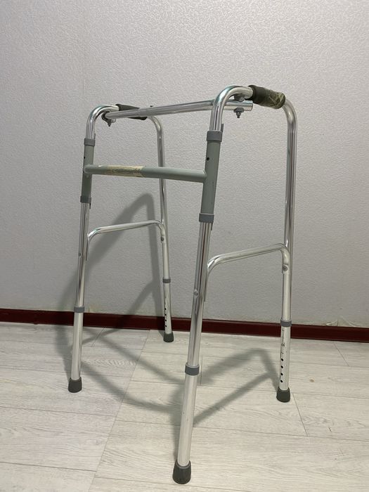 Продам ходенок для взрослым