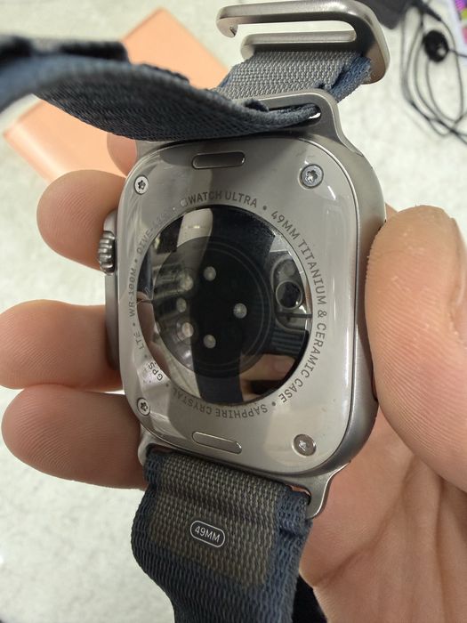 Продам Apple watch ucltro 2