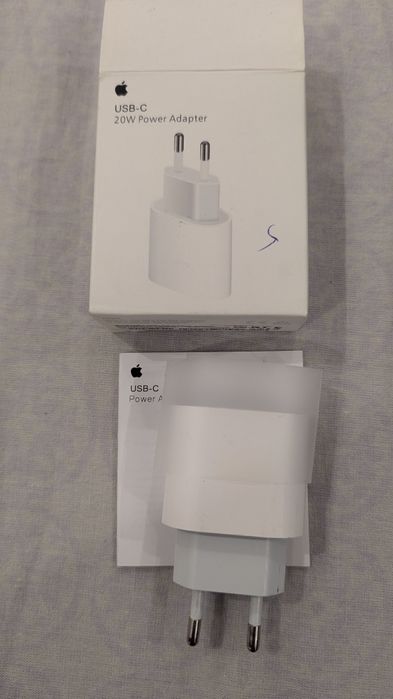 Incarcator Aplle 20W