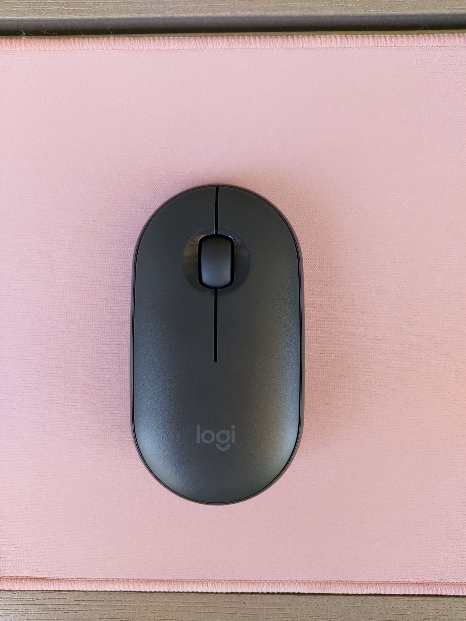 Мишка Logitech Pebble, безжична