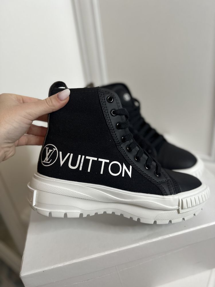 Sneakersi Louis Vuitton