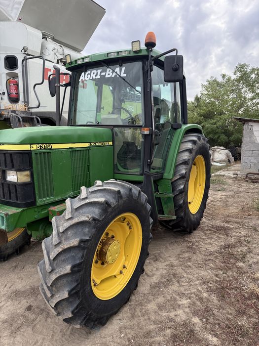 Vand tractor JOHN DEERE 6310