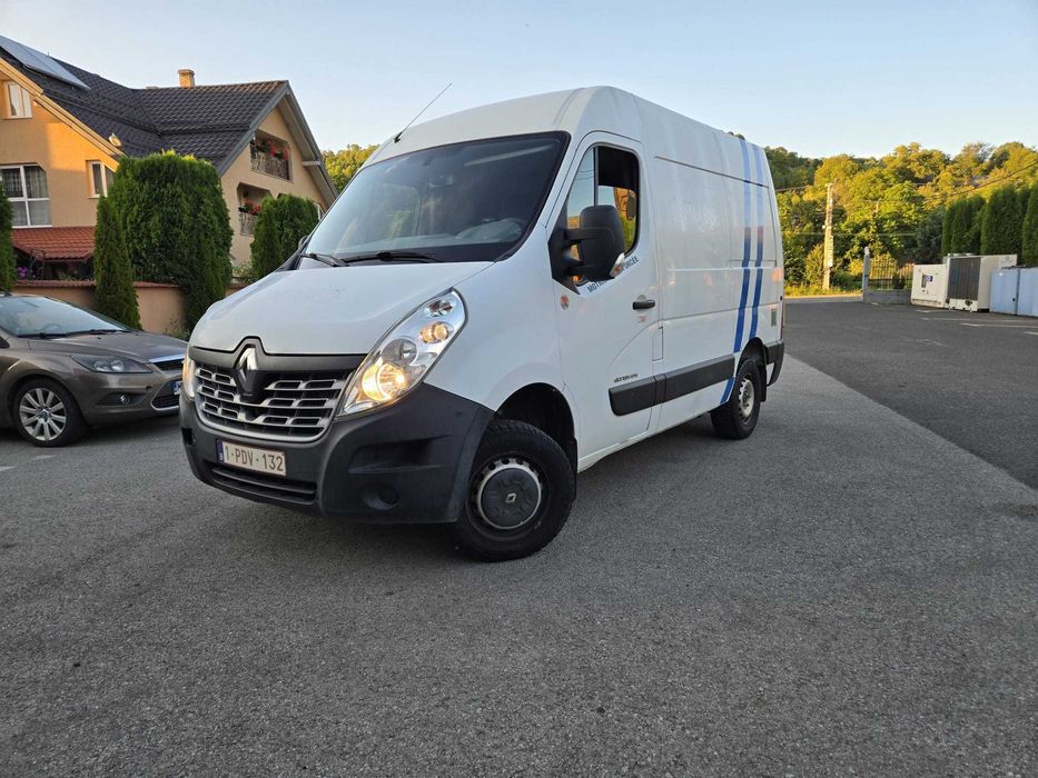 Renaul Master 2.3 D 135 cp 2016-195.000 km L2H2