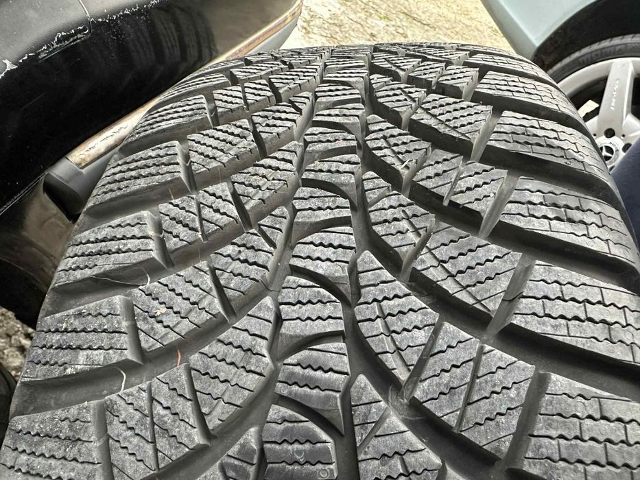 Гуми със джанти зимни 17 цола 5по112