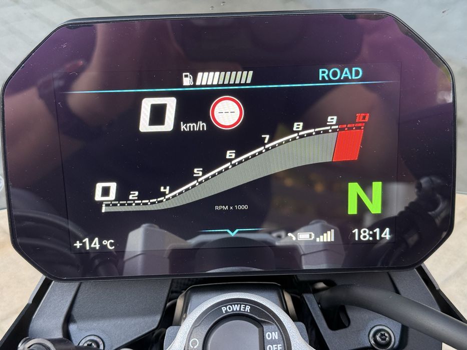 BMW F900R 2025, Triple Black, Garantie 2030