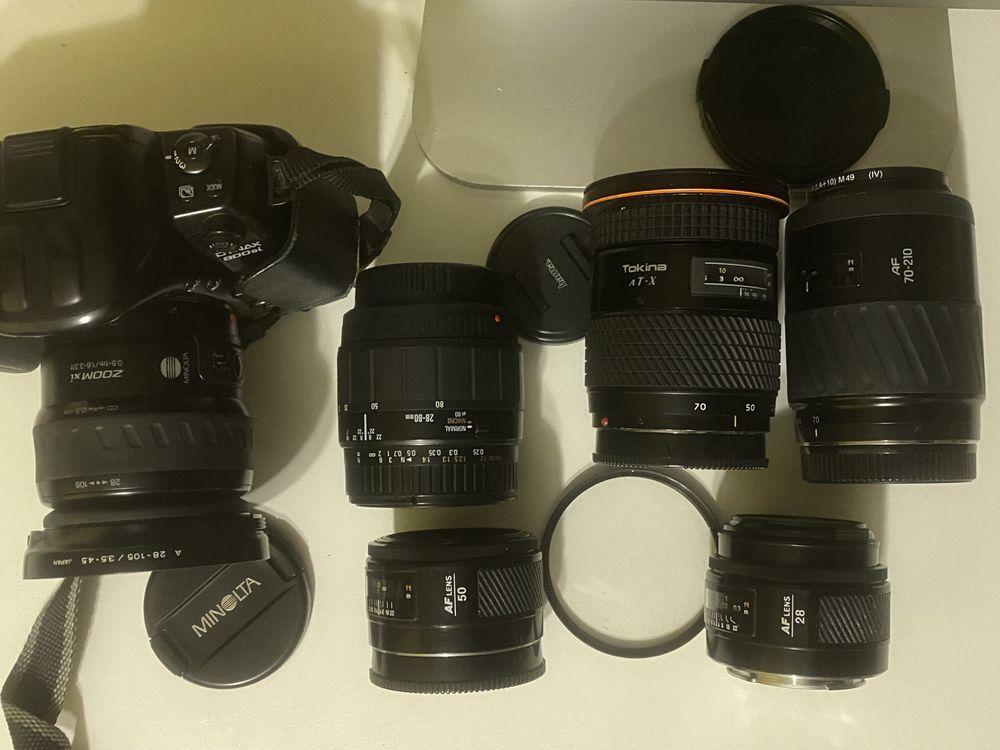 DSLR Sony A580 si A200 Aparat foto 16.2 MP obiectiv Sony