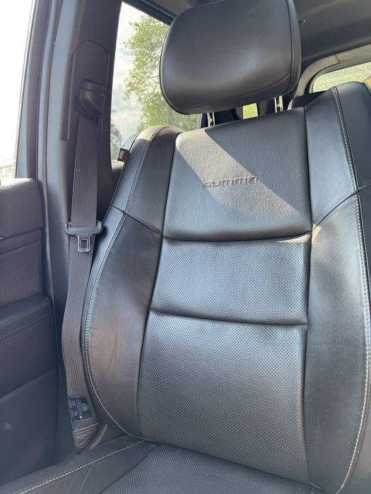 Jeep Grand Cherokee Summit Edition