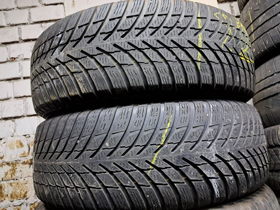 Anvelope second iarna 235 65 R17 Nokian 2023