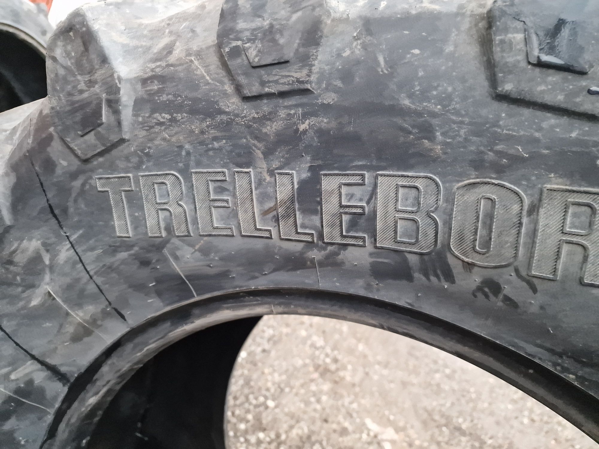 Anvelopă agricolă sh 600/65R28 marca Trelleborg