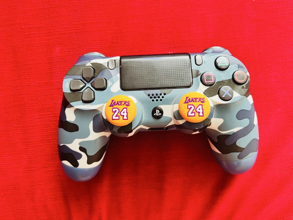Продам пс4 с играми