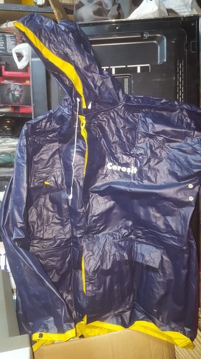 Pelerina  ploaie tesa