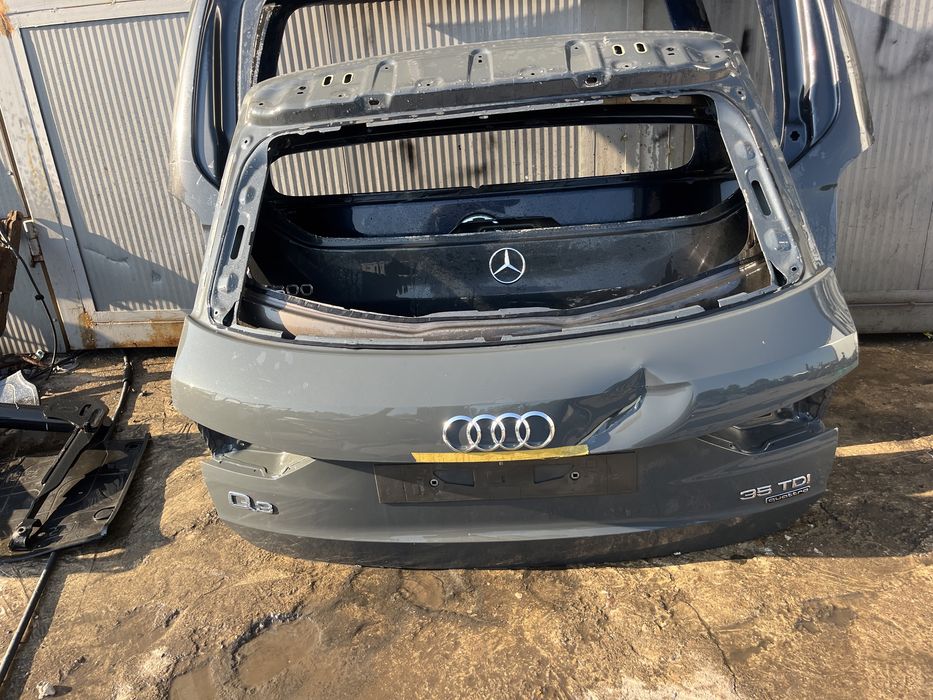 Капак,багажник Audi Q3 2022г 3бр.