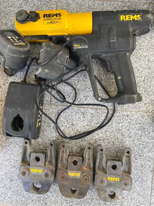 REMS Pachet presa radiala cu acumulator Press ACC Li-Ion Super-Aktion