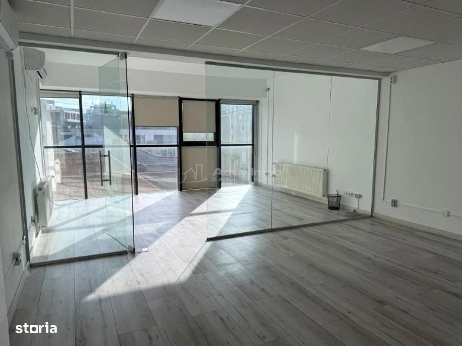 Spatiu Birouri, Piata Unirii (Sitraco), (5 Camere + Terasa), Nemobilat