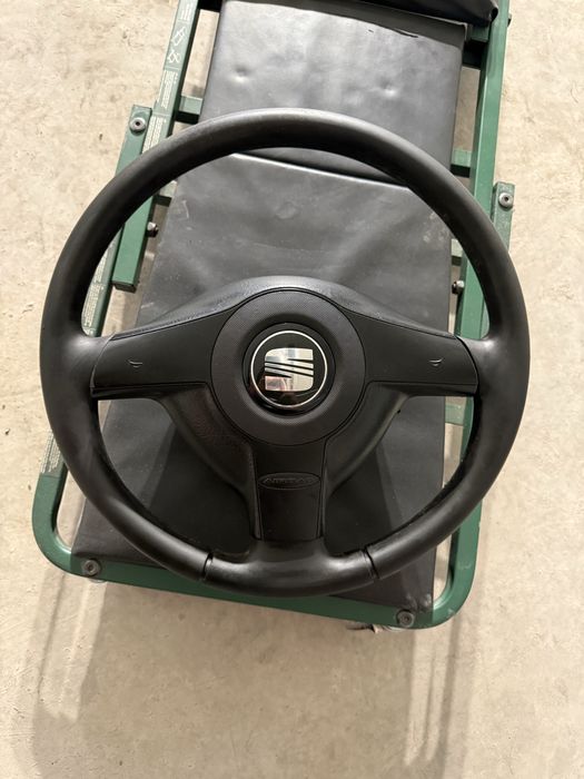 Оригинален волан от Seat Leon 1M
