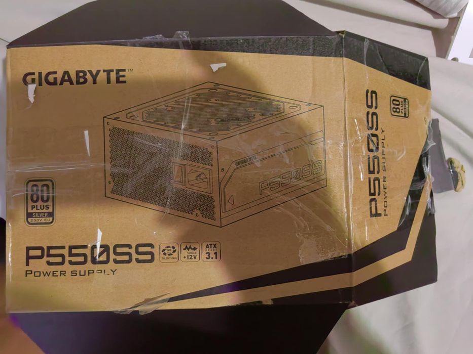 Захранване p550ss 80+Silver ЧИСТО НОВО