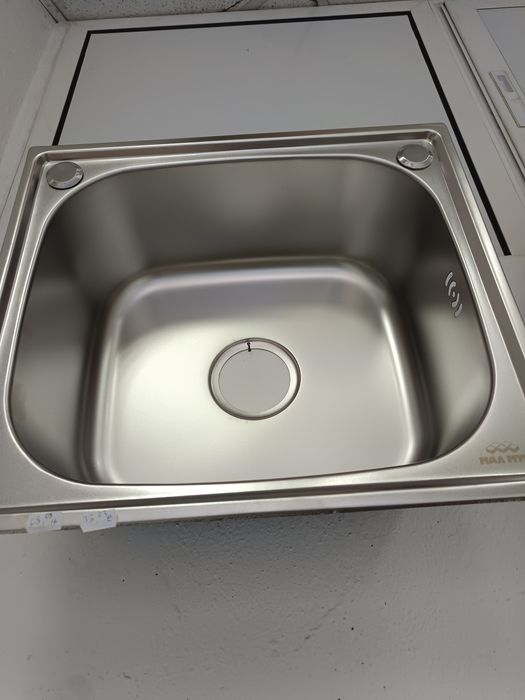 Нова кухненска мивка за 46/41 за кухна