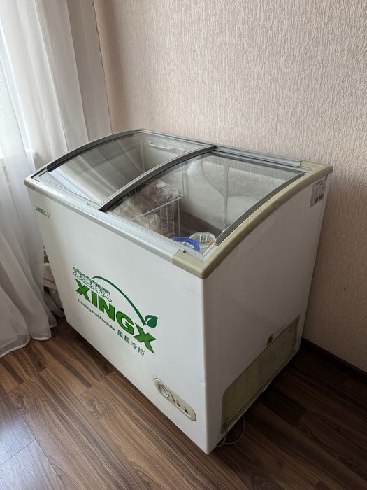 Продам морозильную камеру ларь