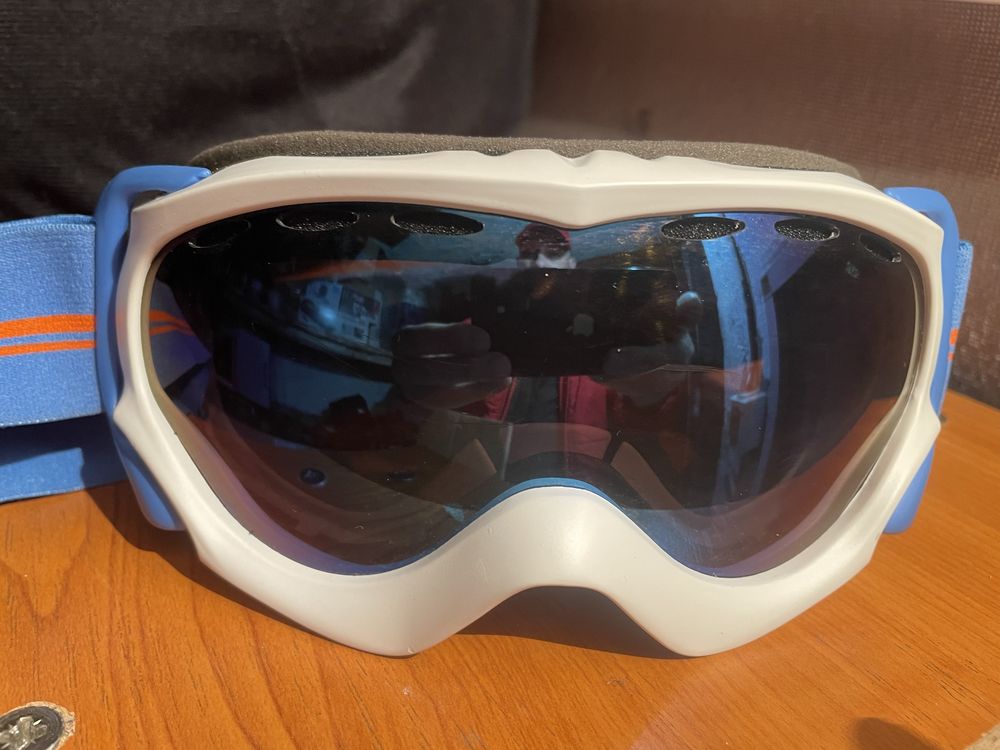 Ochelari ski sau snowboard