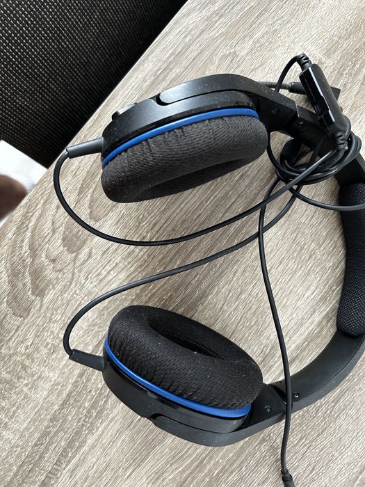 Vand casti gaming HYPER X