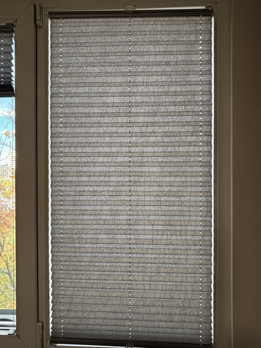 Щори плисе-ден и нощ