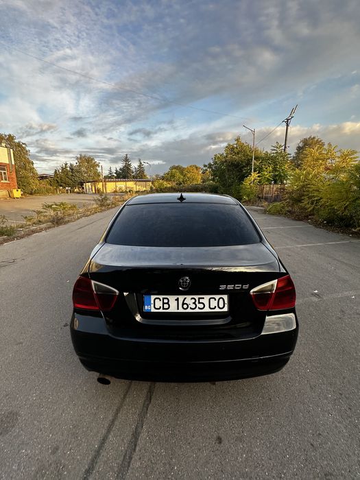 BMW e90 320d автоматик