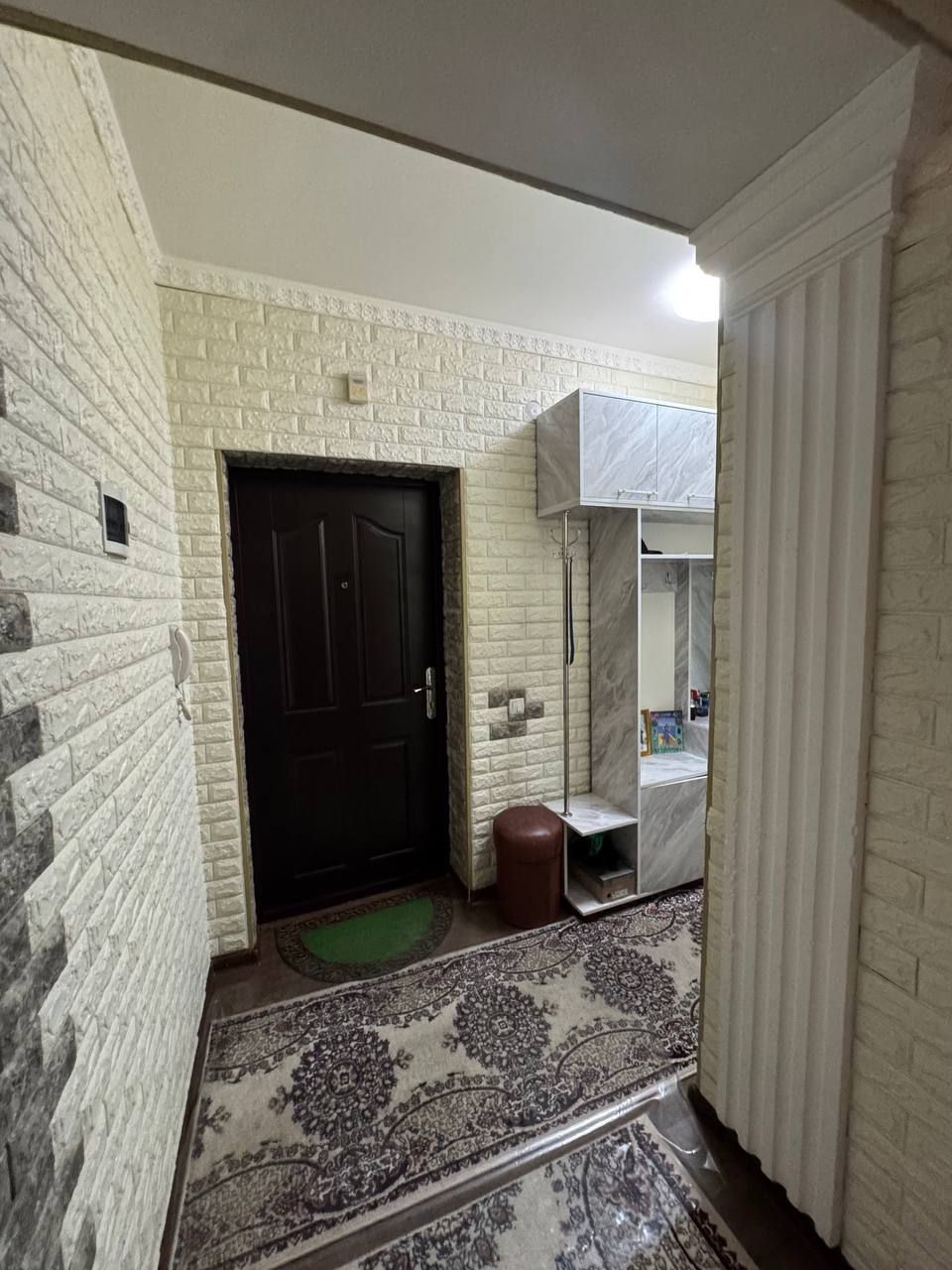 3/4/7. Спутник 16А. Янгихает р-н (Сергели). Квартира 80 м². Дом кирпич