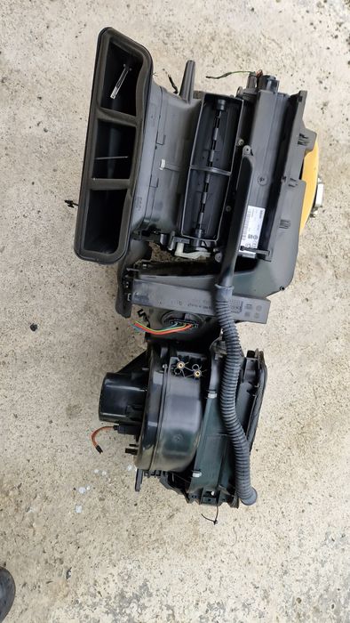 Carcasa aeroterma / ventilator habitaclu Vw Polo 6R (2009-2017)