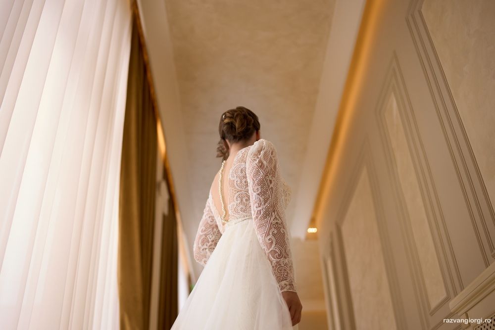 Rochie mireasa cu trena detasabila