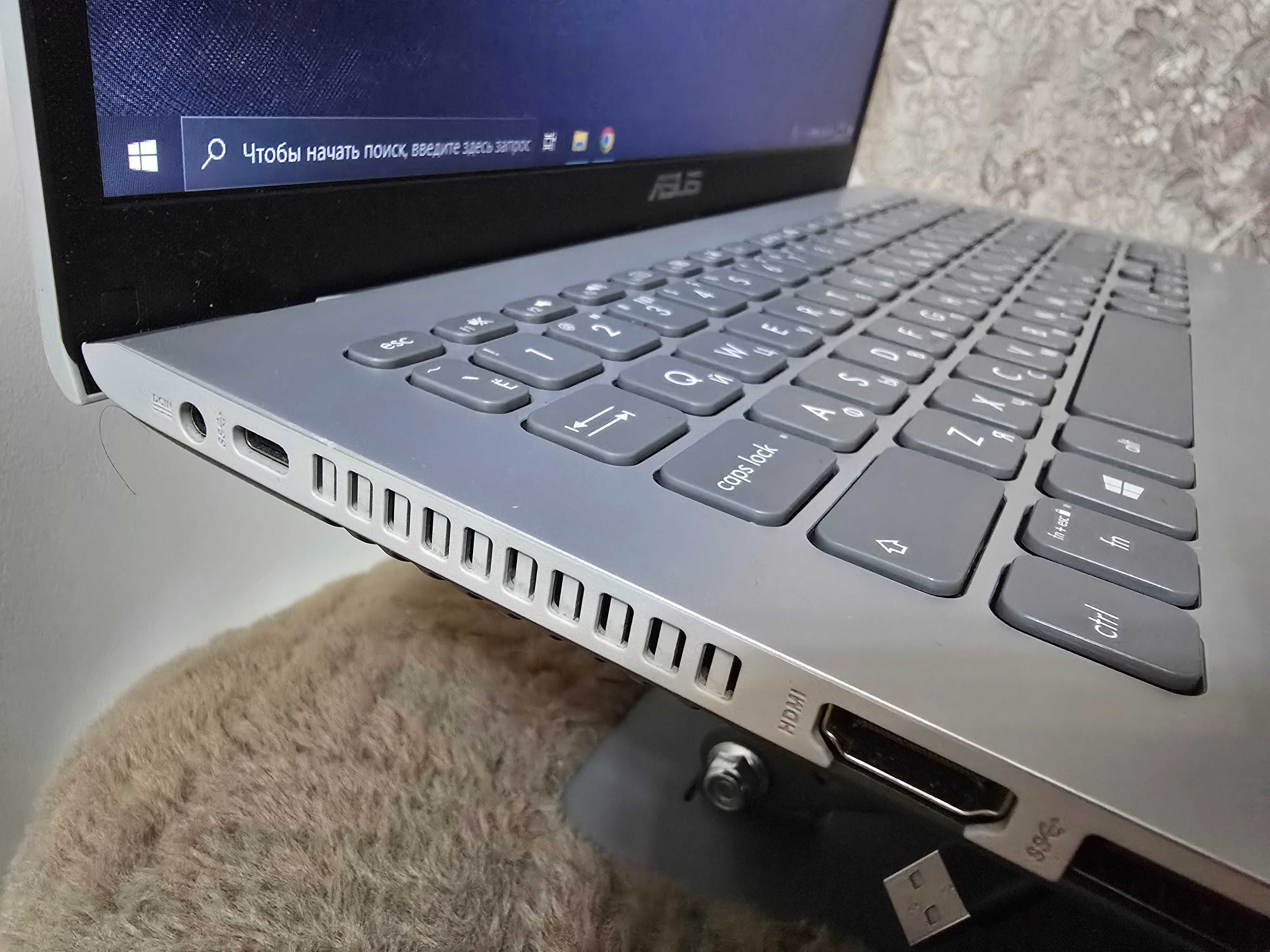 Ноутбук Asus M509D в хорошем состоянии