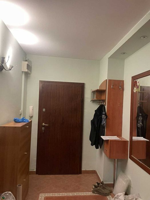 Тристаен ап. под наем в кв. Младост 1