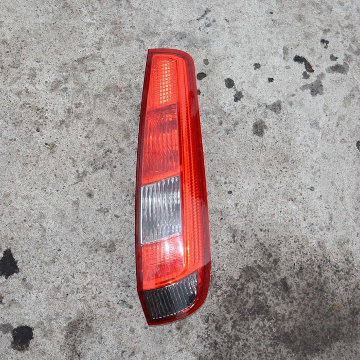 Десен стоп за  Форд Фиеста 2005 год.купе