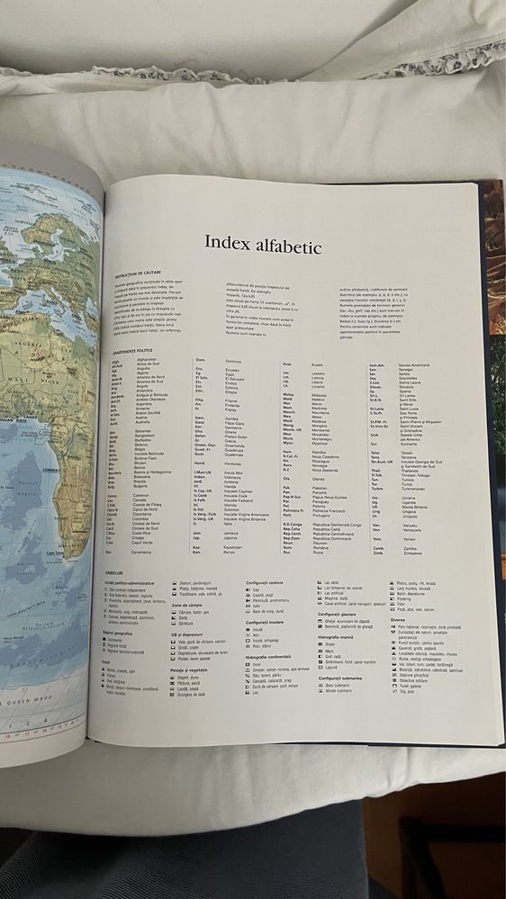 Atlasul Terrei editura Rao