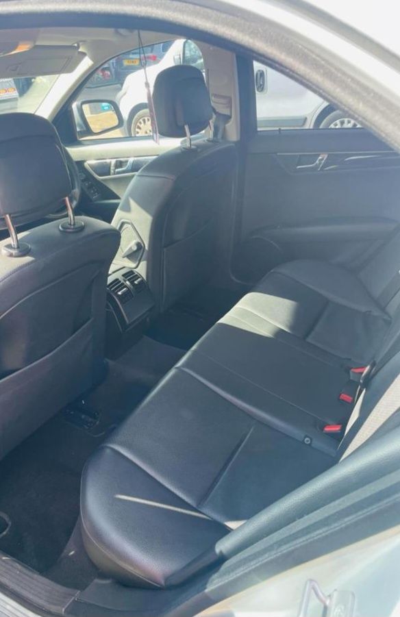 Mercedes C 180 184 CP