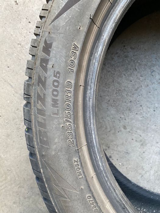 Anvelope M+S 235 50 19 Bridgestone