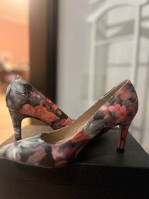 Pantofi colorati