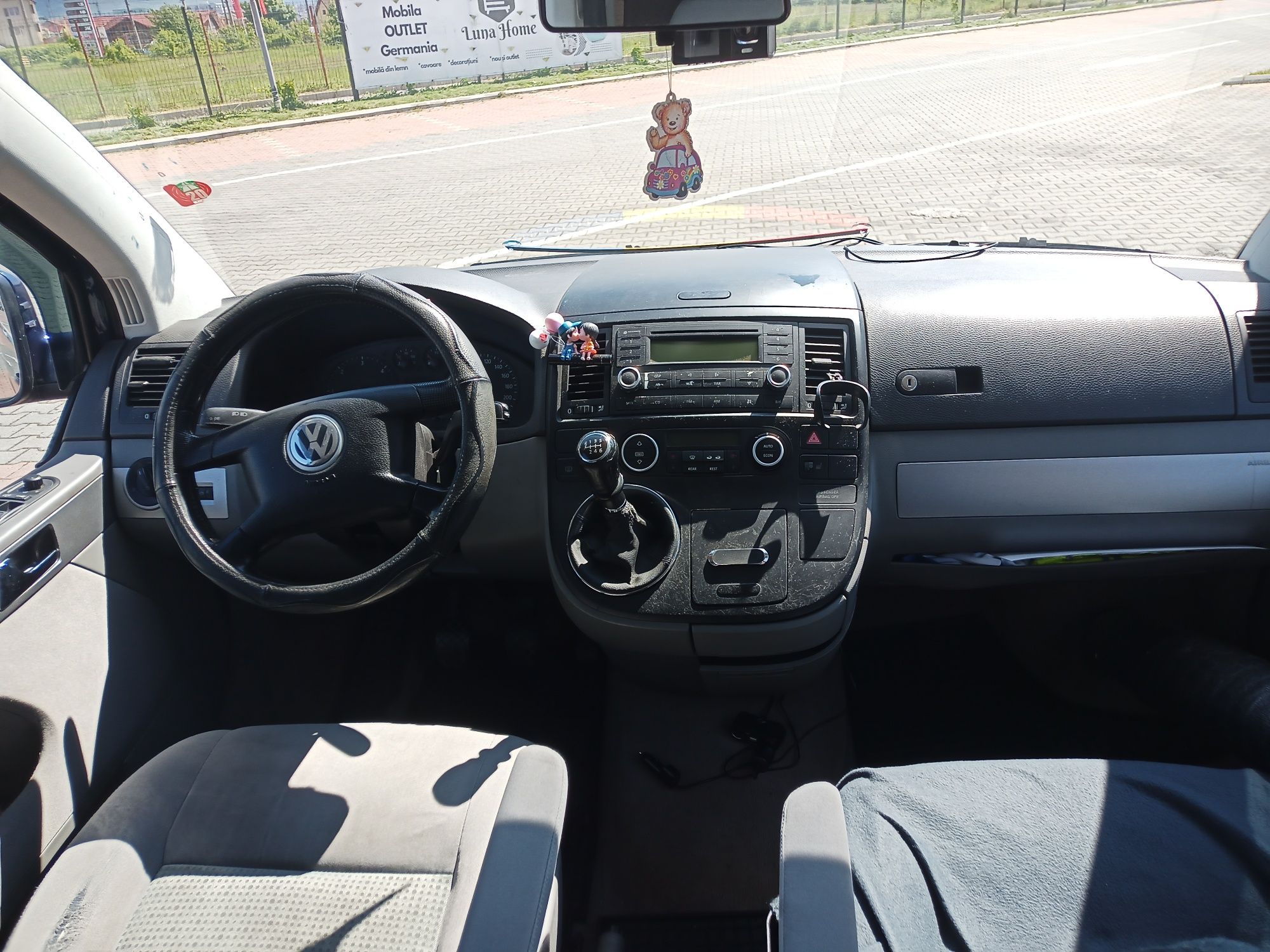Vw T5 MULTIVAN 2 5 tdi 131 cp  2005, 7 locuri  Cash sau Rate fixe