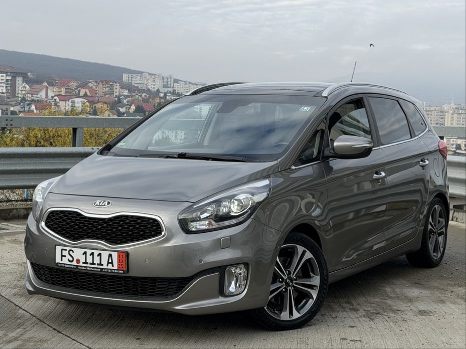 Kia Carens Spirit 7 Locuri**Automat**Panorama**1.7 Diesel 136 cp