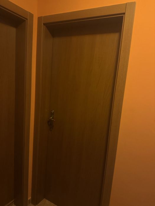 ПЪЛЕН КОМПЛЕКТ интериорни врати на изгодна цена!