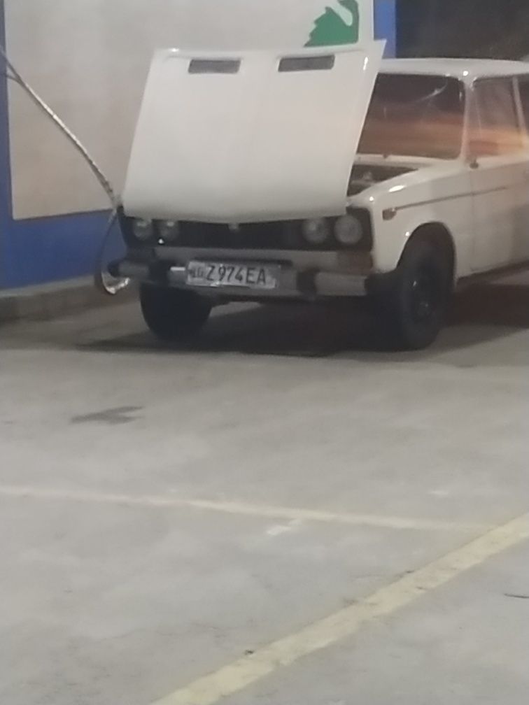 Jiguliy vaz 2106