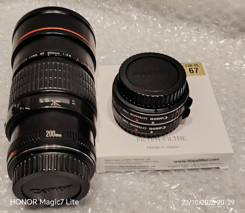 Canon ef 200mm f2. 8 mk1 + filtru  HOYA HD  circ.pol. + 2 x 12ii macro