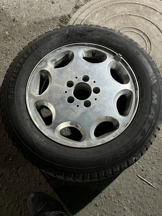 Продам 4 диска на зимней резине