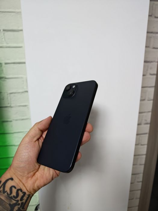 iPhone 15 Plus Black 128GB totul original impecabil liber retea