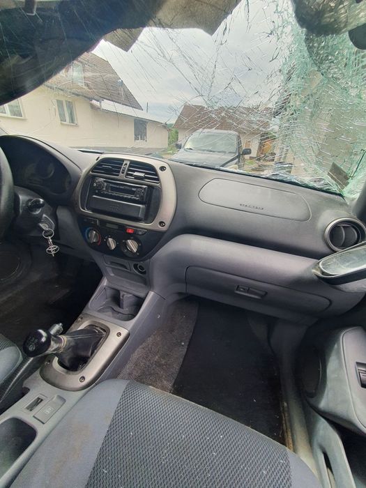 Vand piese de Toyota Rav4, 2.0 , 2002, 116CpP