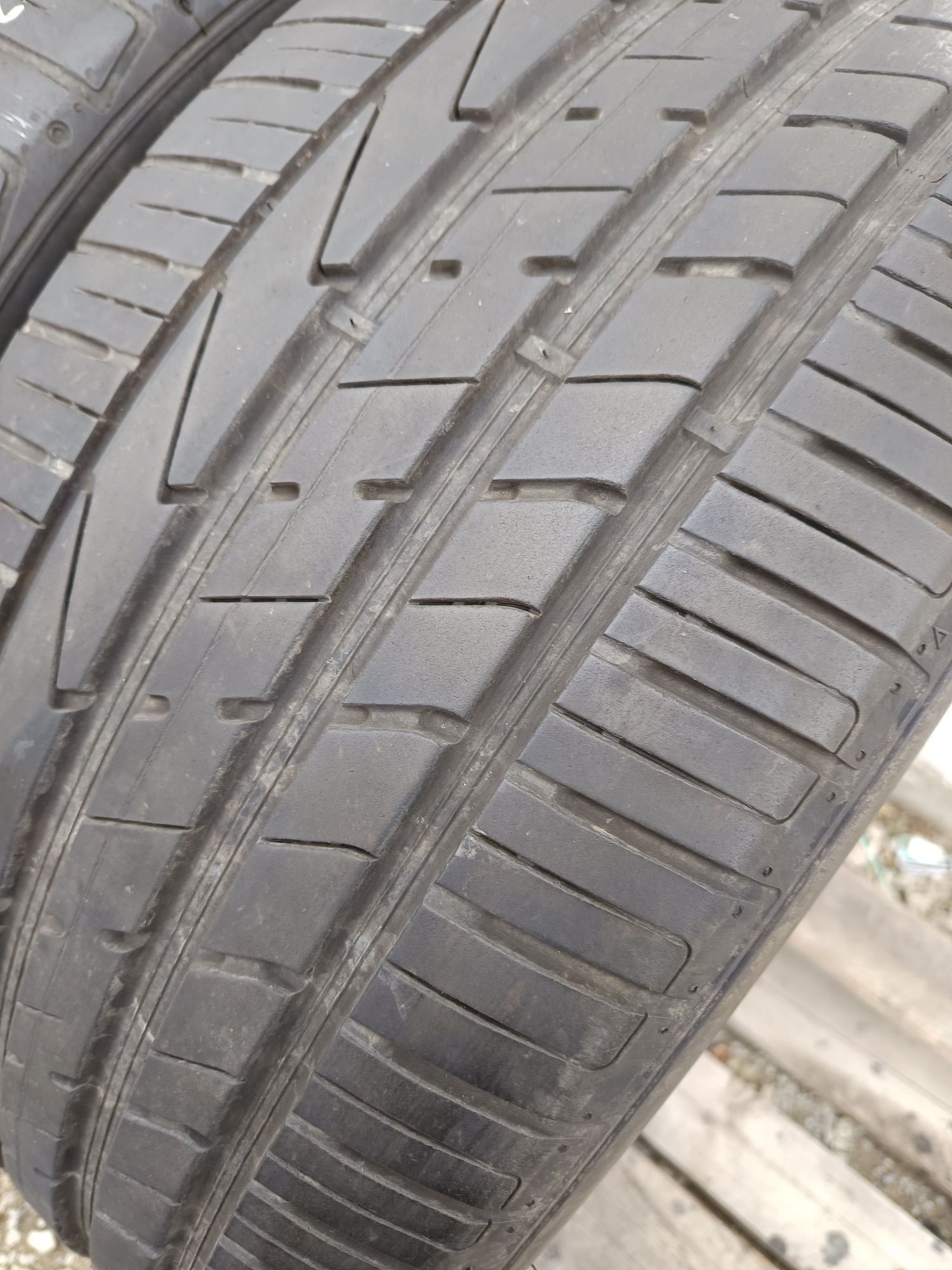 255 50 ZR 19 107 Y Hankook Дот4917