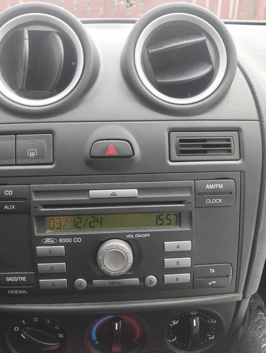 Ford Fiesta 1299cmc,benzina  distributie lant, 2006